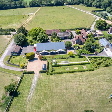 Clapham  Old Selden Farm B&B מראה חיצוני תמונה